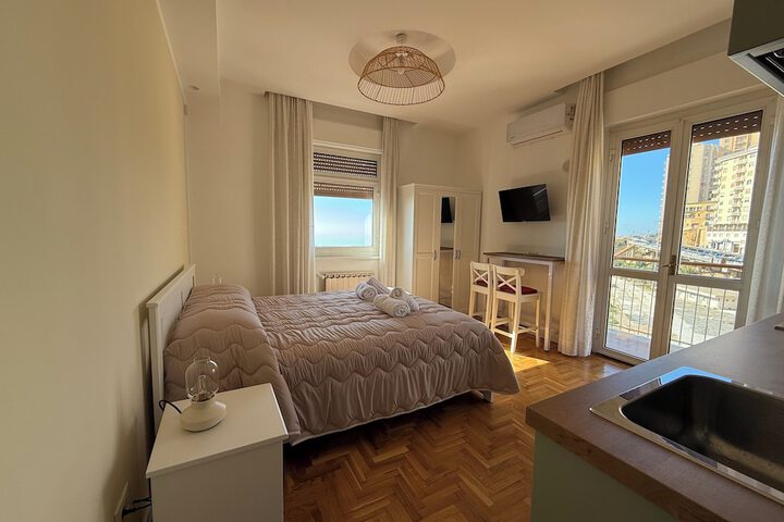 Room 7 of 55