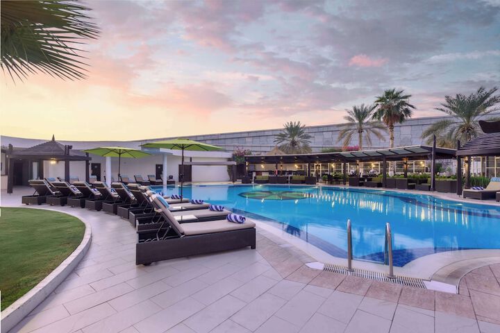 Pool 56 of 198