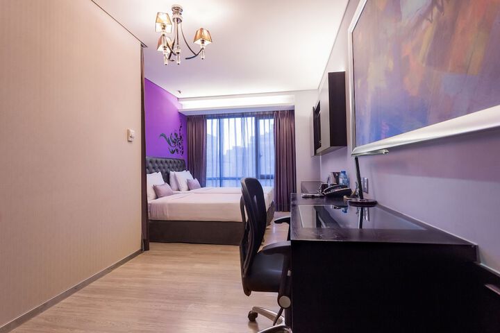 Room 26 of 69