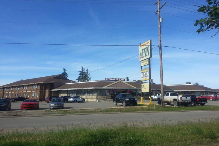 NORTHWOODS INN