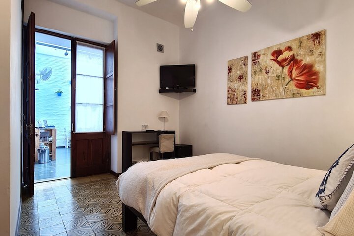 Room 21 of 133