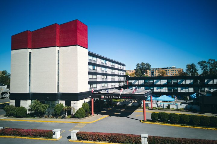 Hotel 55 of 57