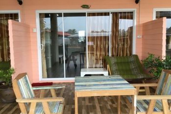 Terrace/Patio 32 of 34