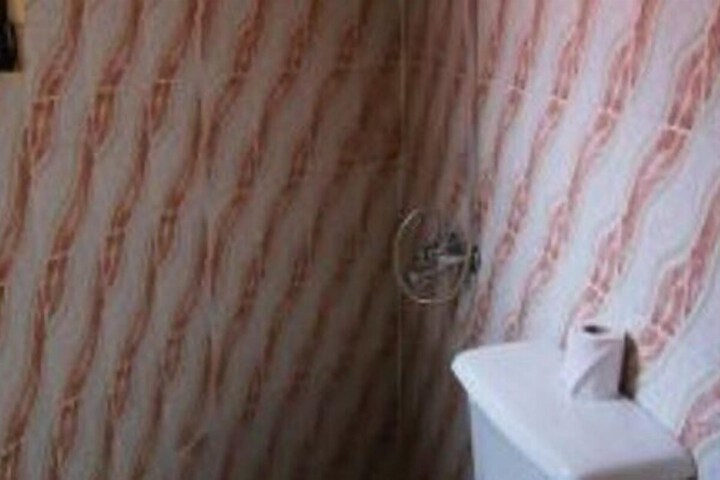 Room 6 of 21