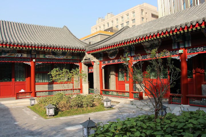 Hotel Exterior 56 of 58