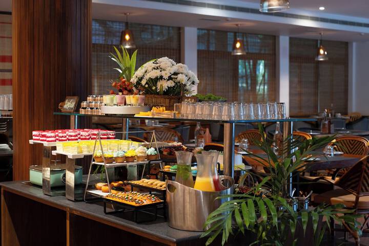Breakfast/Coffee Service 19 of 30