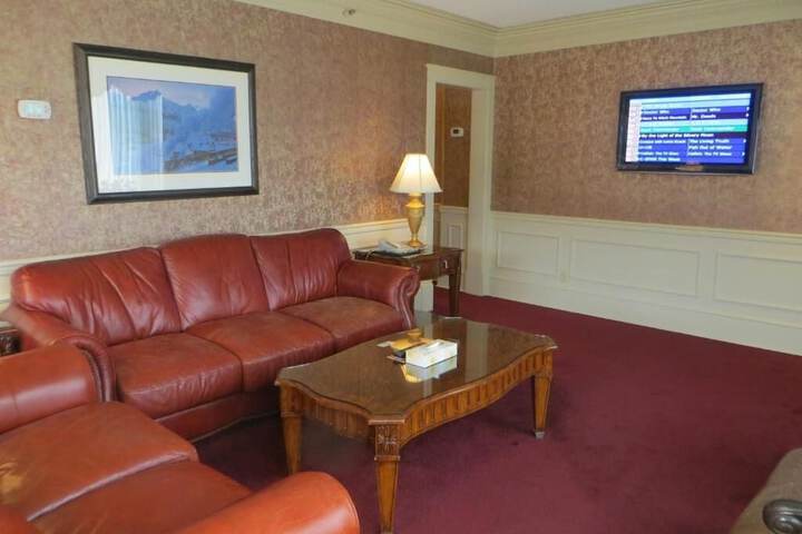 Room 21 of 47