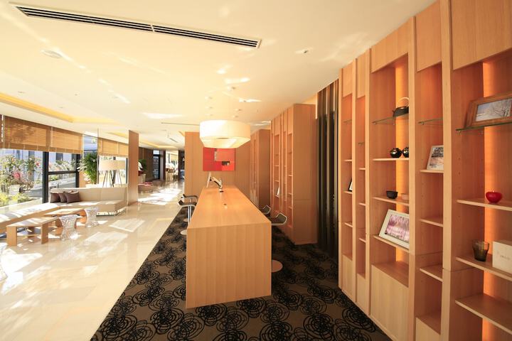 Guest Lobby