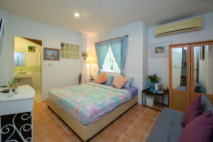 Room 8 of 91