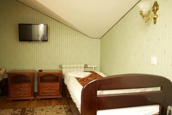 Room 25 of 61