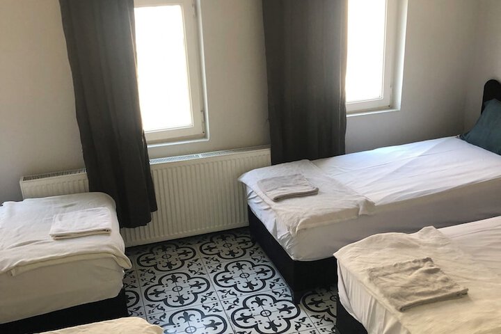 Room 69 of 137
