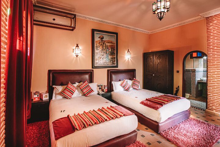Room 50 of 63