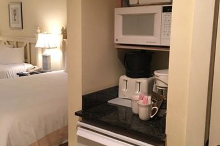 Room 61 of 119