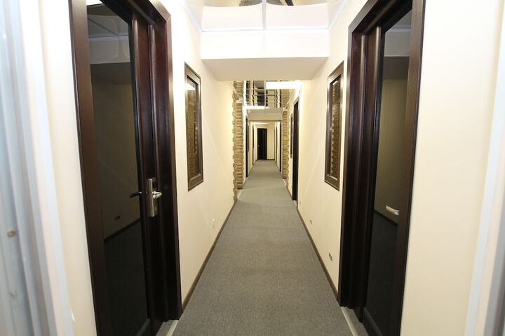 Ballroom/Hall 45 of 51