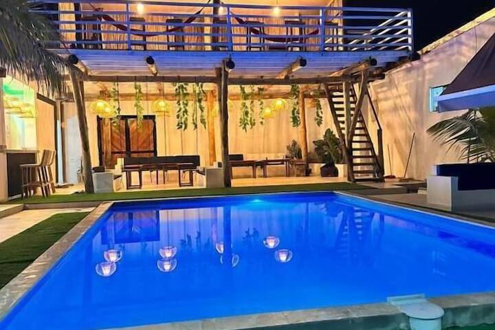 Pool 7 of 13
