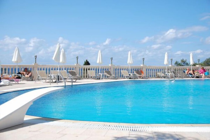 Pool Photo