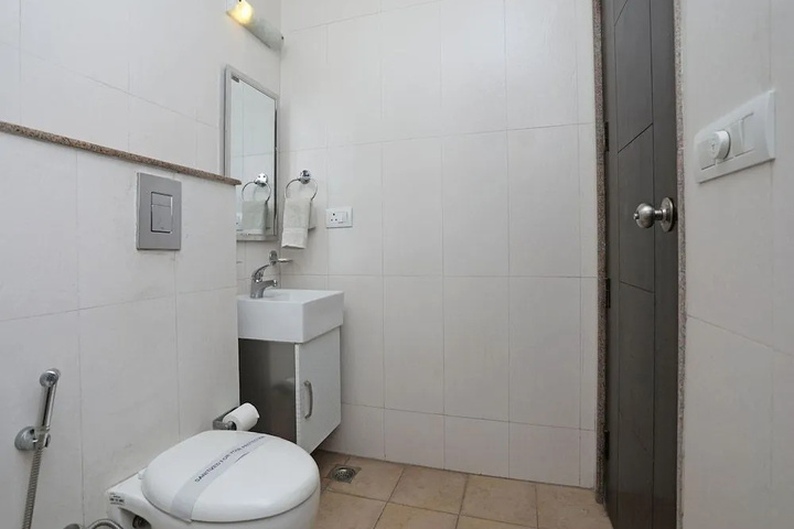 Room 7 of 15