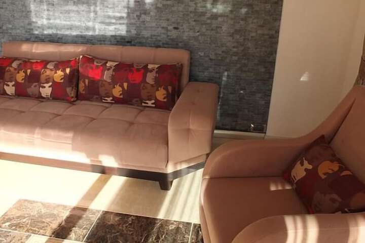 Room 4 of 22