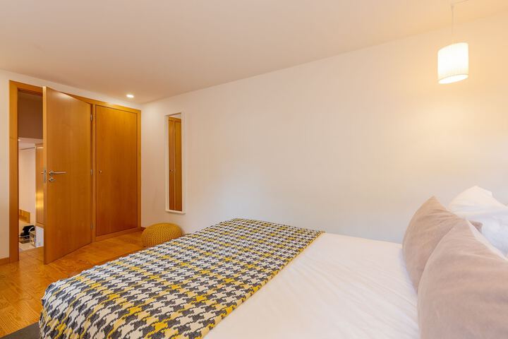 Room 20 of 104