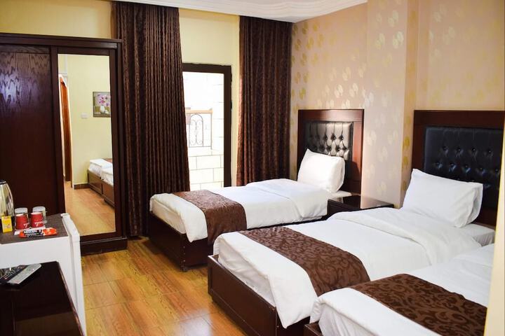 Hotel Prestige
