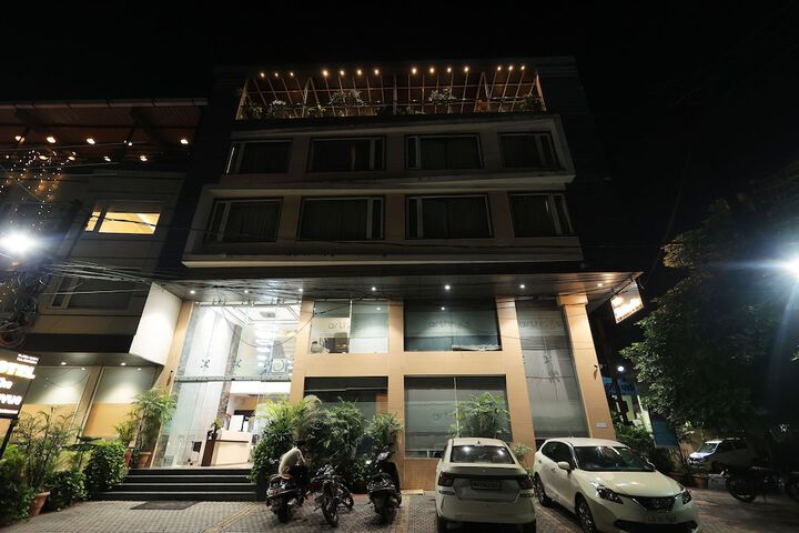 Hotel 60 of 70