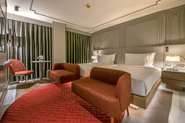 Room 22 of 194