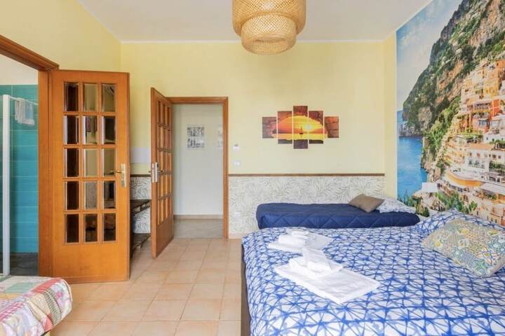 Room 14 of 65