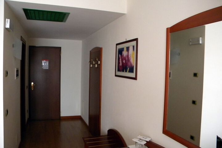 Room 18 of 58