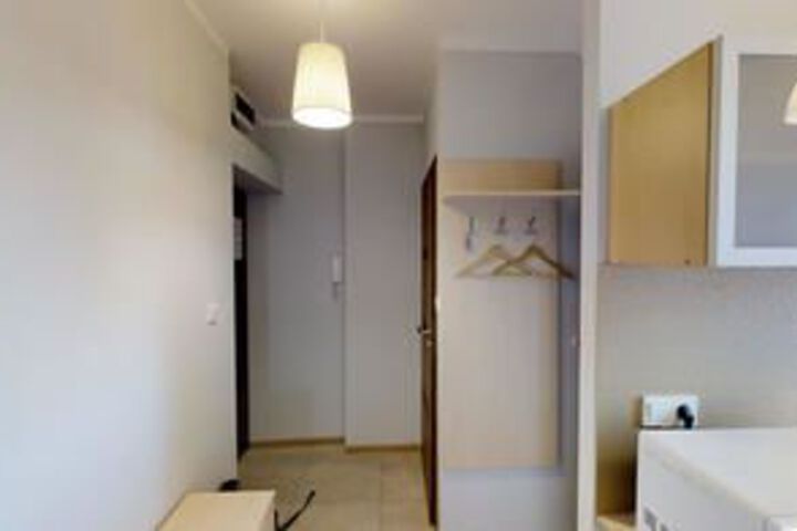 Room 16 of 16