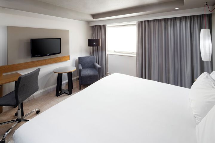 Room 22 of 120
