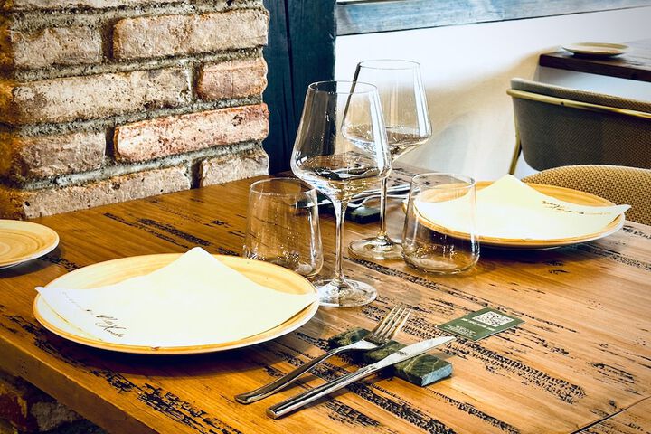Dining 91 of 122