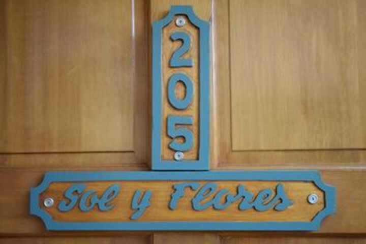 Room 9 of 62