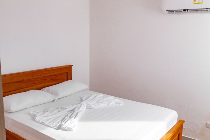Room 5 of 29