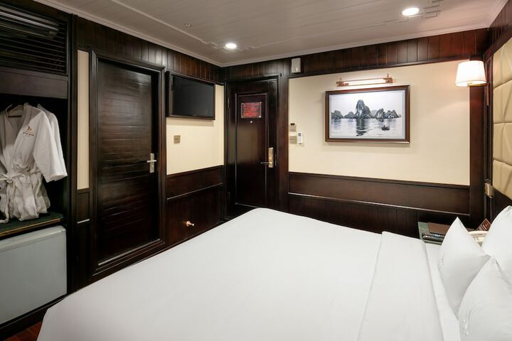 Room 9 of 59