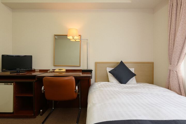 Room 10 of 47