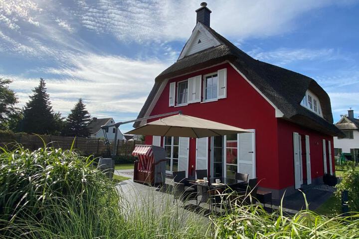 Fischers Ferienhaus Rügen mit Sauna und Kamin