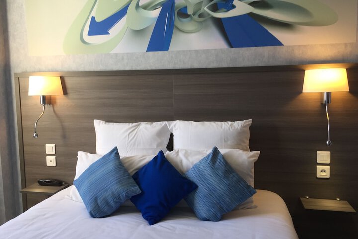 Room 22 of 40