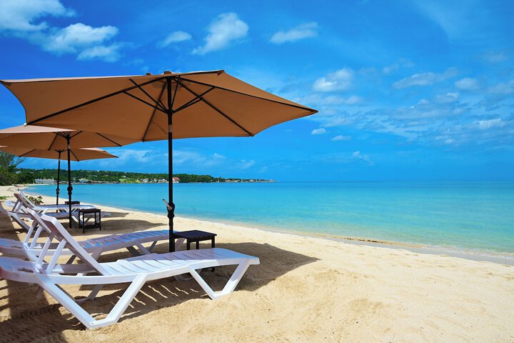 Beach 56 of 61