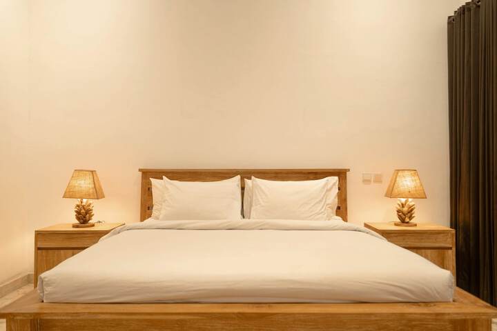 Room 13 of 29