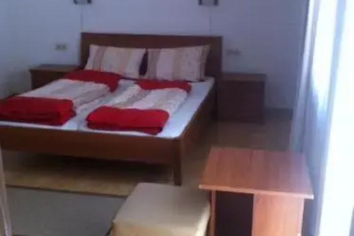 Room 2 of 12
