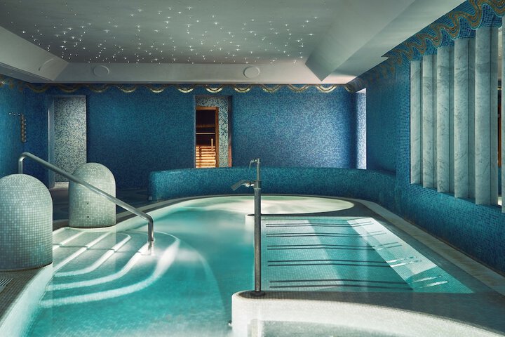 Spa 309 of 533