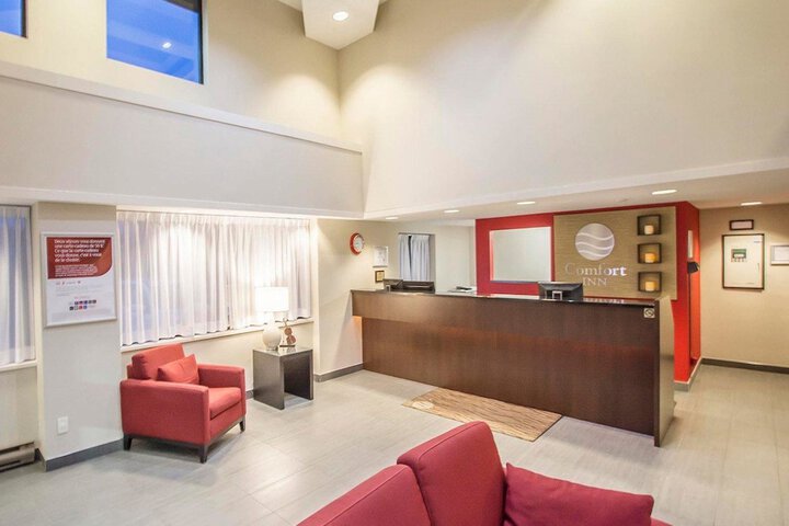 Guest Lobby