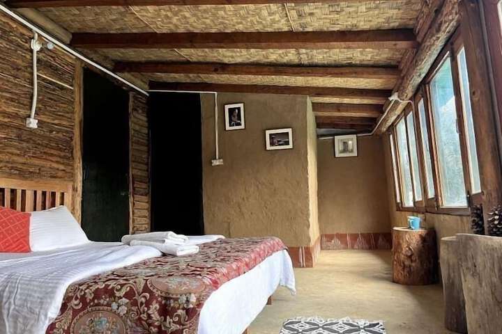 Room 8 of 70