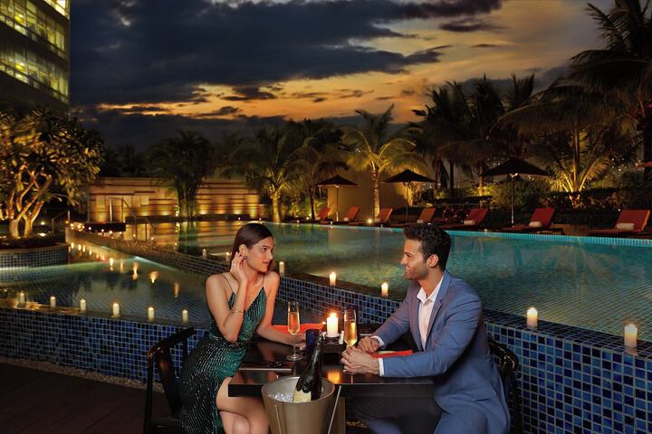 Pool Hotel
