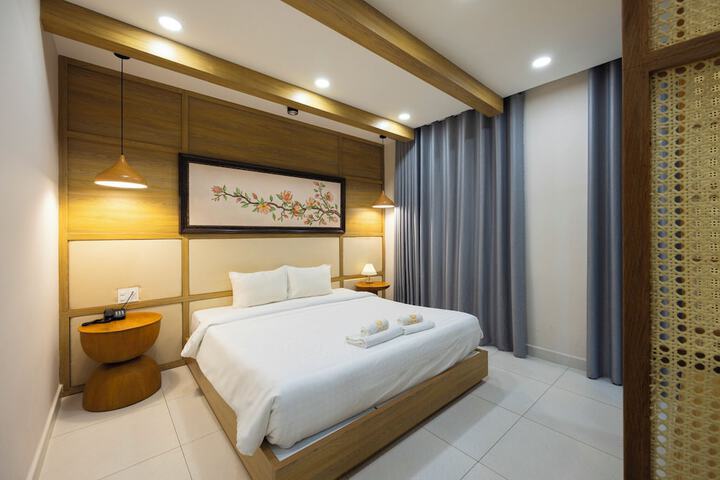 Room 6 of 91