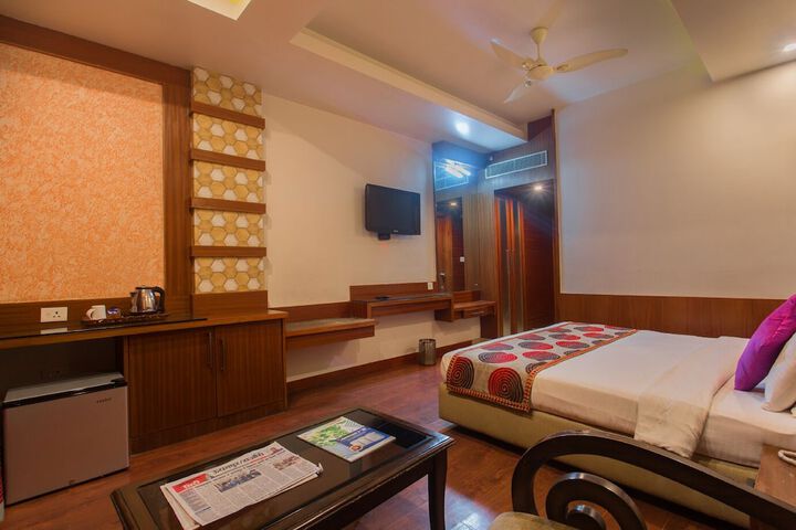 Room 45 of 90
