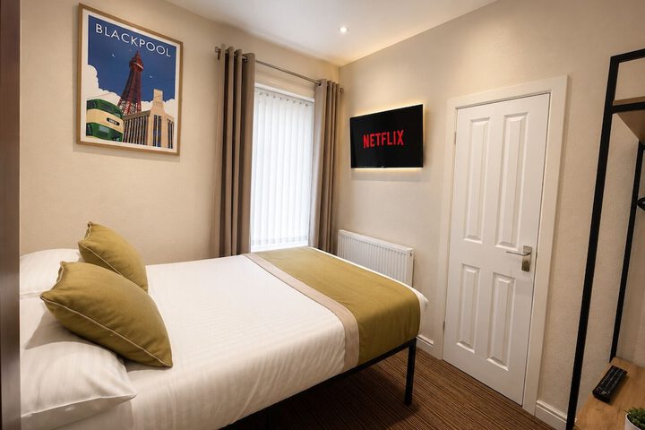 Room 49 of 97