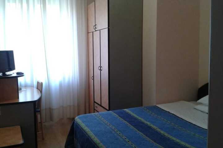 Room 3 of 4