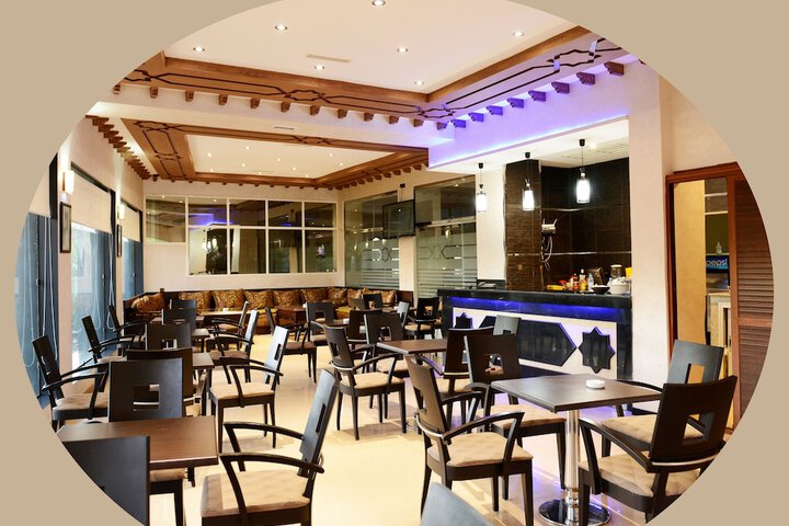 Dining Photos