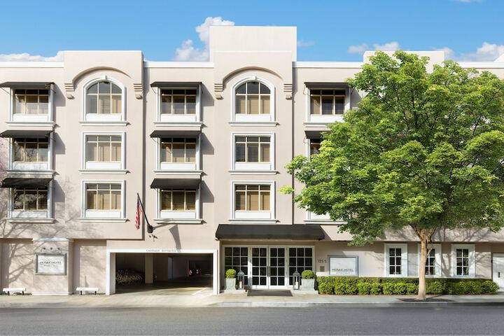 Hotel 73 of 75